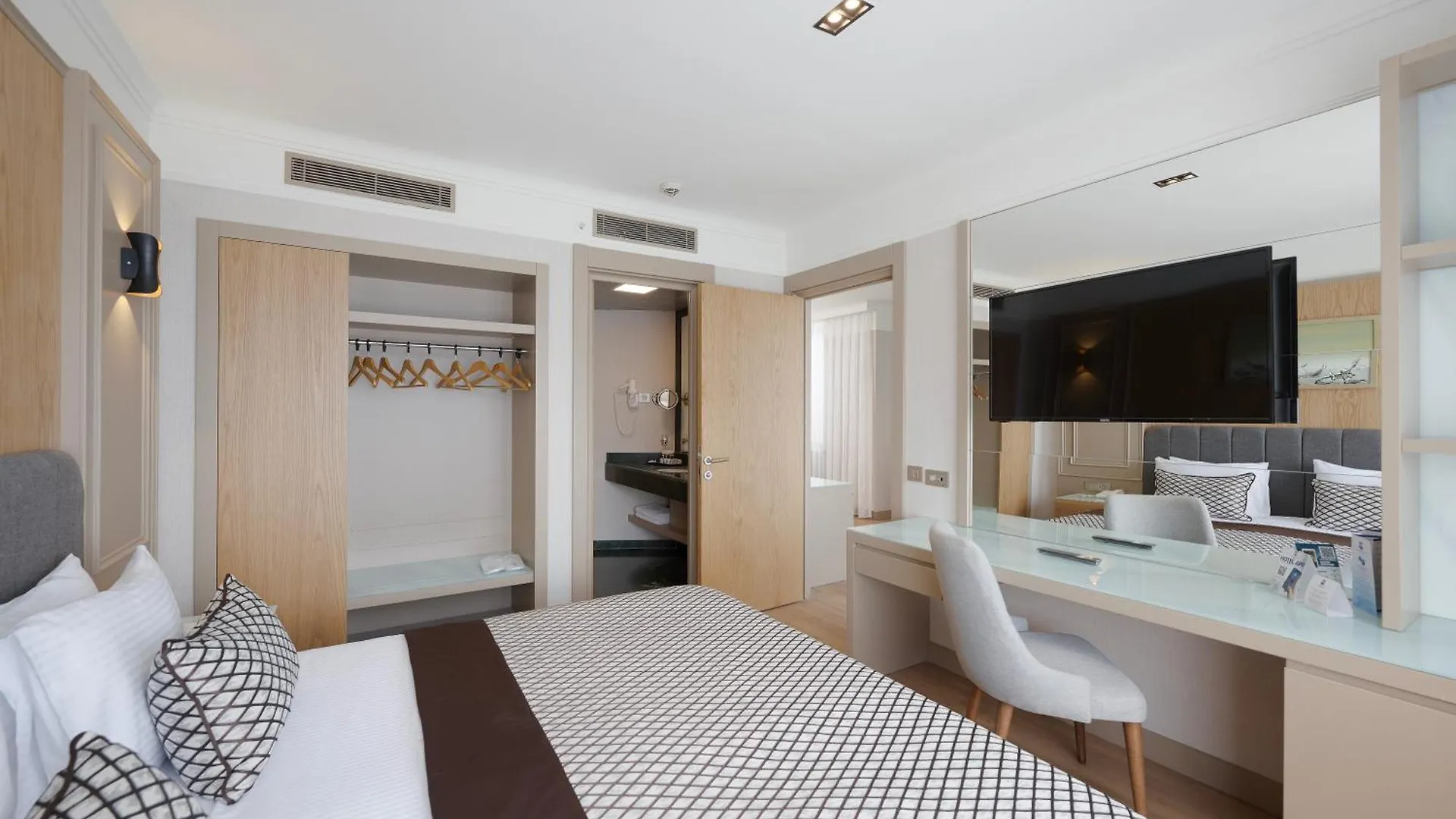 Porto Bello Hotel Resort & Spa Antalya
